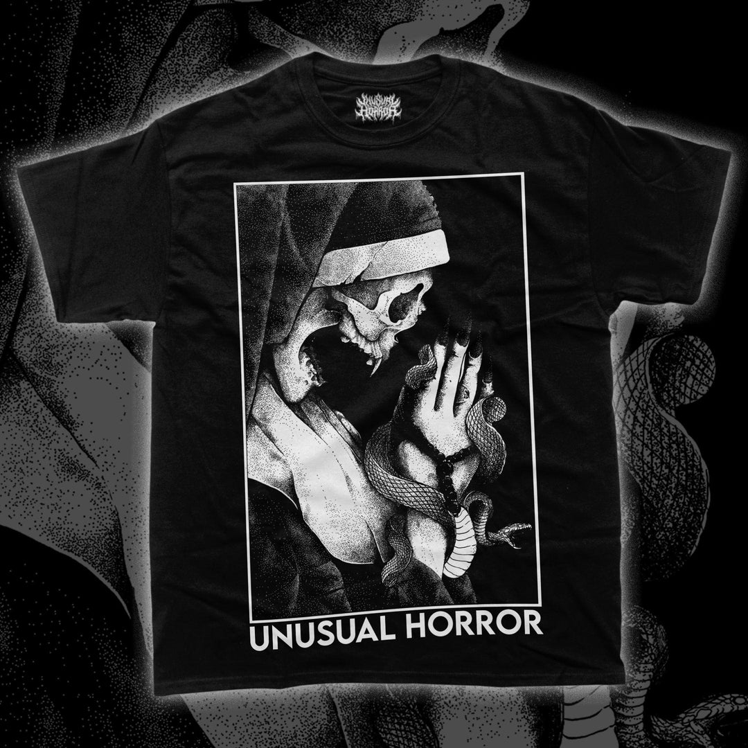 Sisters of Serpents T-Shirt  -  Unusual Horror