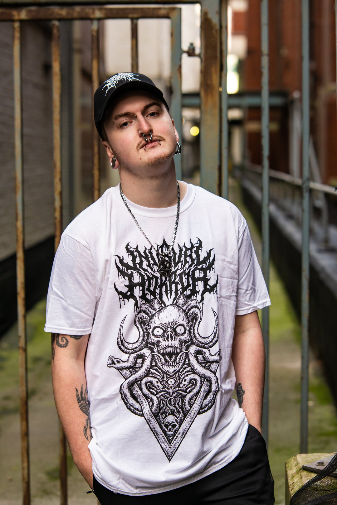 Skull & Snake T-Shirt  -  Unusual Horror